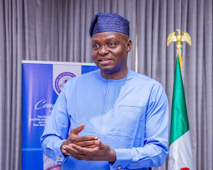 APC Warns Against Atiku’s Power Intrigues, Criticises Subsidy Reversal Proposal