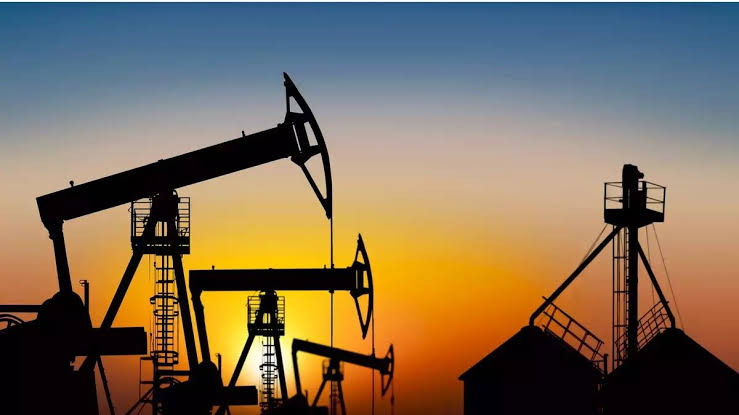 Persistent High Oil Prices a Threat to Global Economic Stability, Moody’s Warns